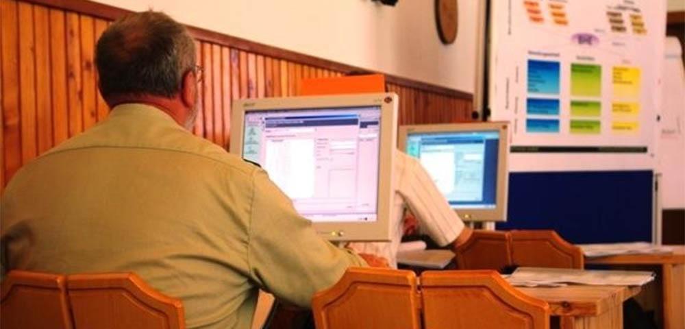 Handbücher und Schulung der forstlichen Software DSW2